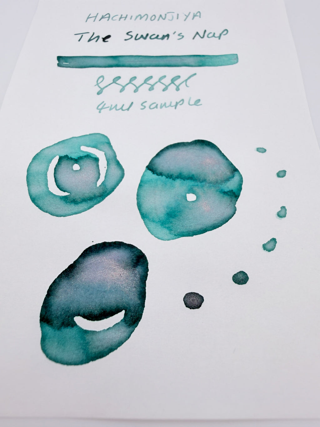 Hachimonjiya à la car-do Sleeping Swan - 4ml Fountain Pen Ink Sample