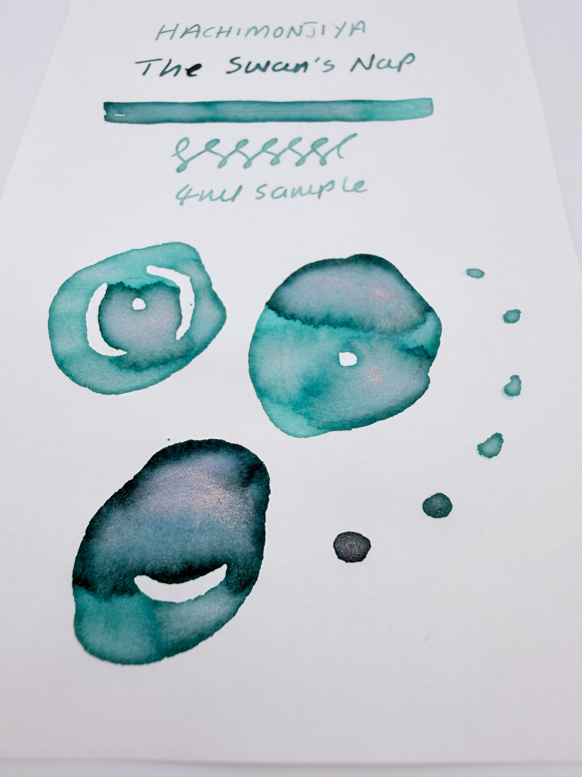 Hachimonjiya à la car-do Sleeping Swan - 4ml Fountain Pen Ink Sample